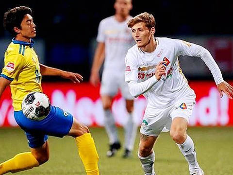 继续稳居积 继续稳居积